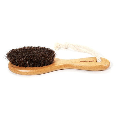 Beard Comb Shaping and Styling